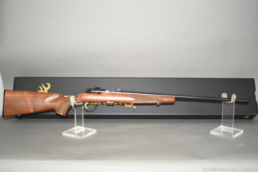 Excellent Browning T-Bolt Sporter Bolt Action 22 LR Rifle W Box-img-0