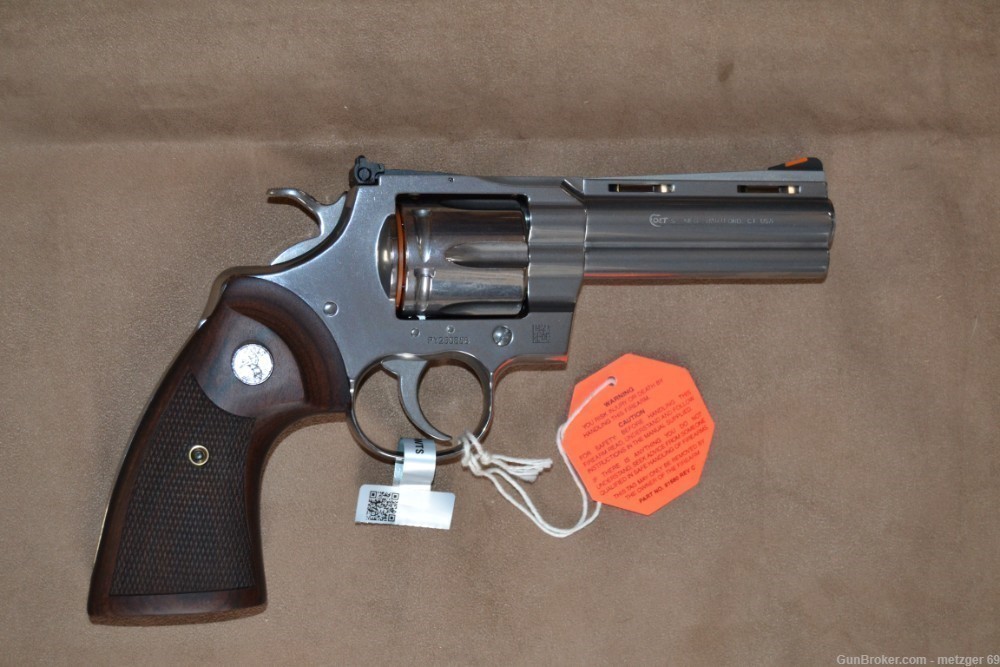 Colt Python   .357 mag / .38 spl  FACTORY NEW  -  REDUCED PRICE!-img-0