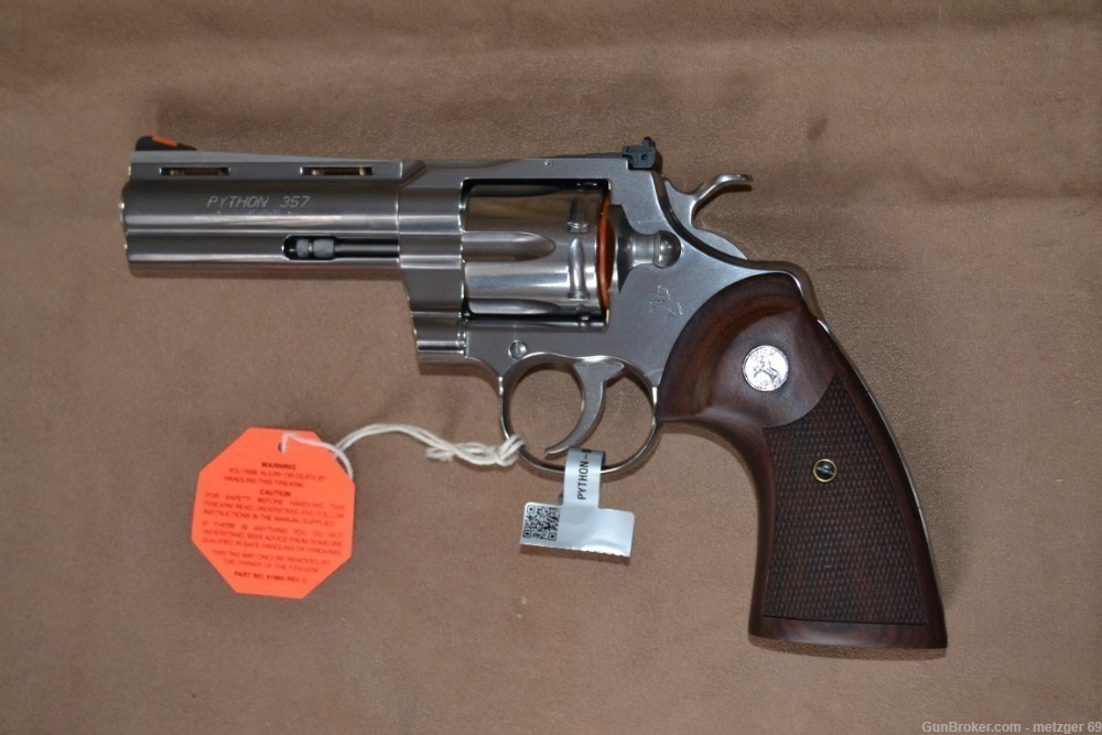 Colt Python   .357 mag / .38 spl  FACTORY NEW  -  REDUCED PRICE!-img-1