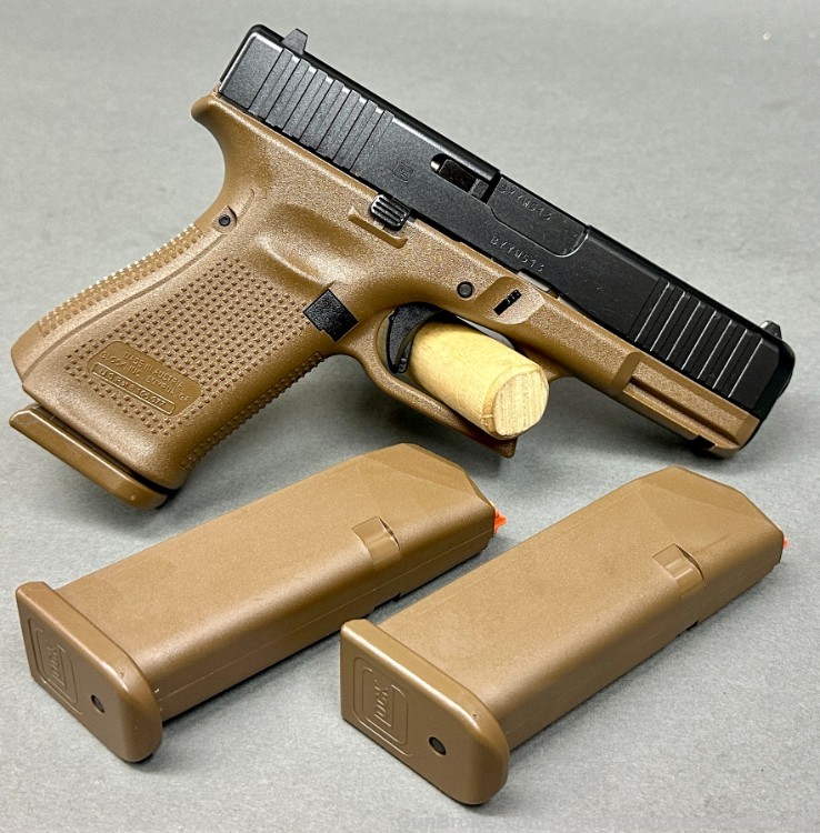 Glock 19 Gen 5 Special Lipsey's Edition FDE -img-1