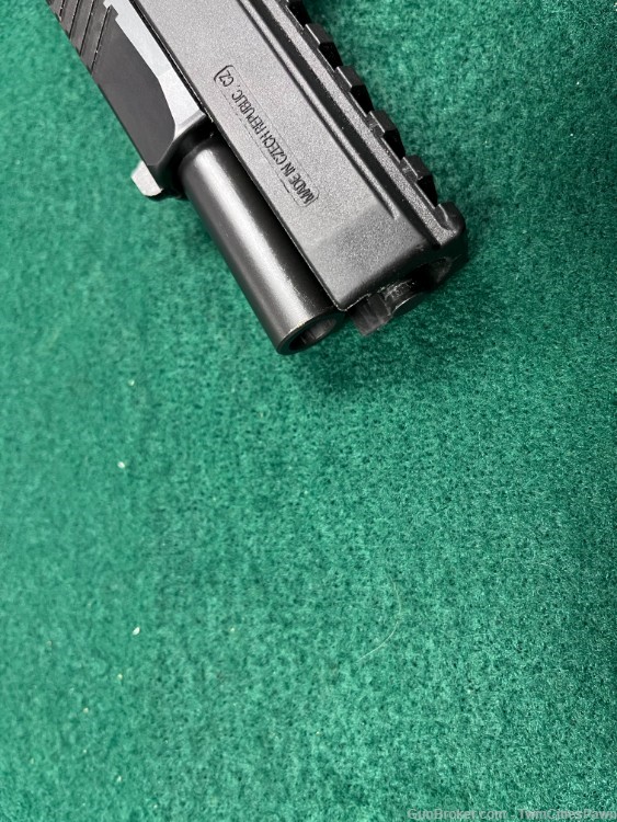 CZ/CZ-USA P-09 9mm w/ 2-19rd Magazines & Factory Case-img-8