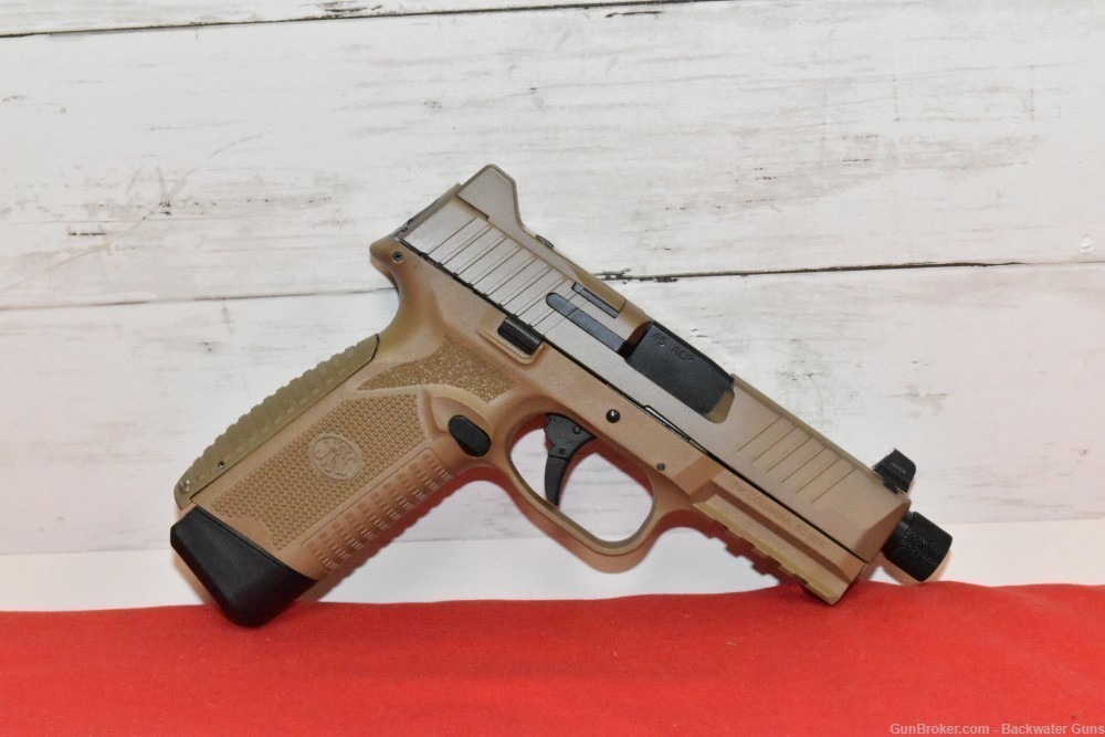 FACTORY NEW FN 545 TACTICAL 45ACP PISTOL FDE 18 ROUND NO RESERVE!-img-1