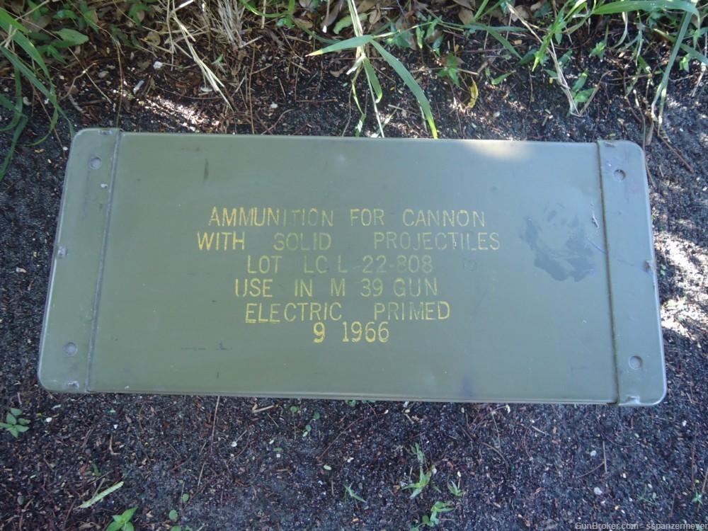 VIETNAM WAR 1966 US ARMY M39 20MM  CANNON  AMMO BOX EXTREMELY  RARE-img-1