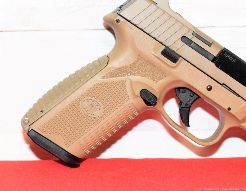 FACTORY NEW FN 510 TACTICAL 10MM PISTOL FDE NO RESERVE!-img-3