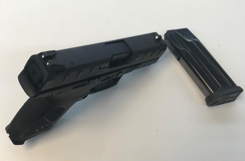 Beretta APX CENT pistol JAXQ923 9x19-img-4