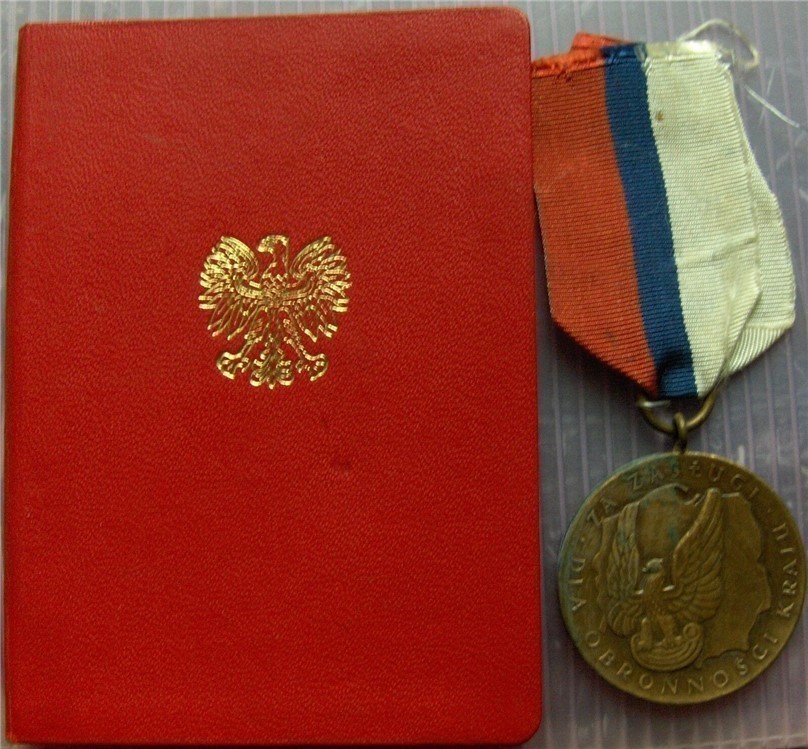 Poland 2 medals MERIT in NATIONAL DEFENSE awarded to one person-img-0