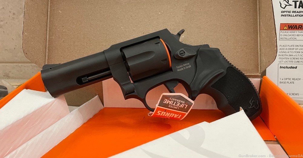Taurus 856 defender TORO .38 special +p revolver optic ready brand new-img-0