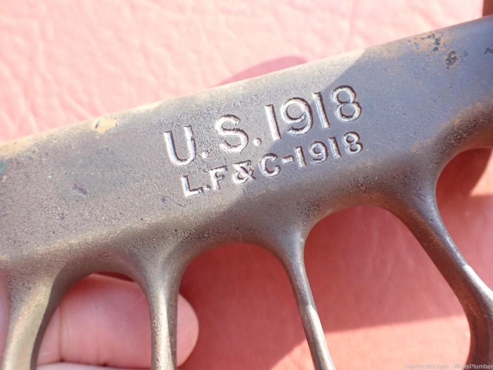 WWI US 1918 LF&C TRENCH KNUCKLE KNIFE WITH ORIGINAL LF&C 1918 SCABBARD MK I-img-17