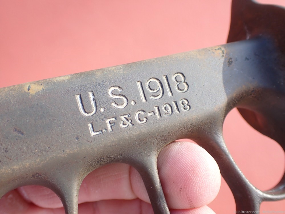 WWI US 1918 LF&C TRENCH KNUCKLE KNIFE WITH ORIGINAL LF&C 1918 SCABBARD MK I-img-14