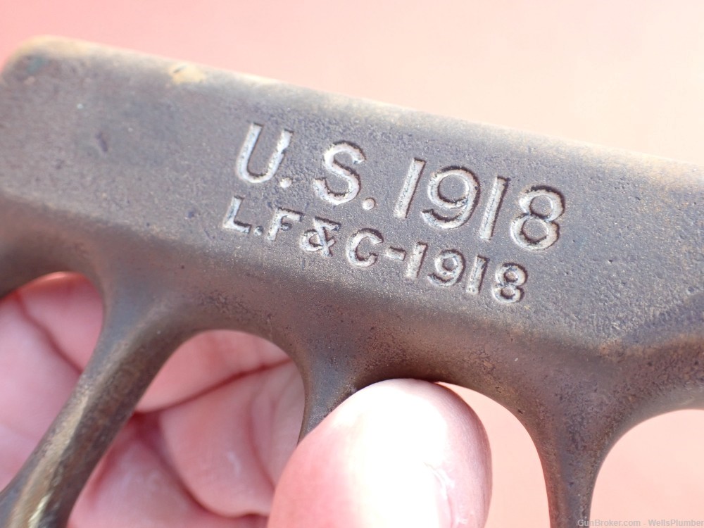 WWI US 1918 LF&C TRENCH KNUCKLE KNIFE WITH ORIGINAL LF&C 1918 SCABBARD MK I-img-15
