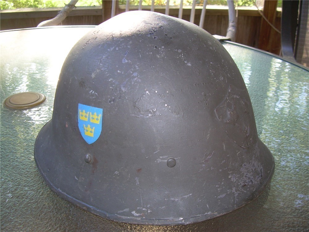 WW II Swedish M21 (18) Military Helmet, rare large size-img-1