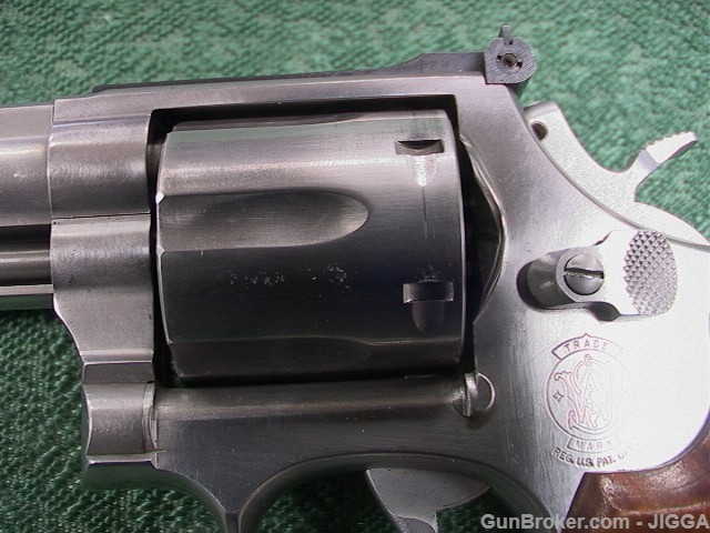 Smith and Wesson 686  .357 Magnum-img-2