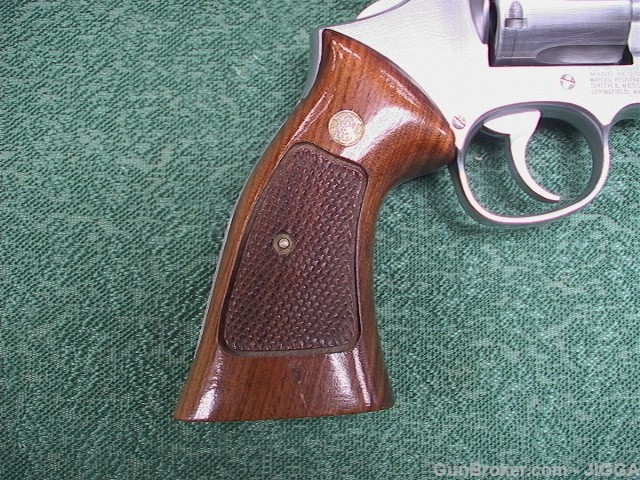 Smith and Wesson 686  .357 Magnum-img-6
