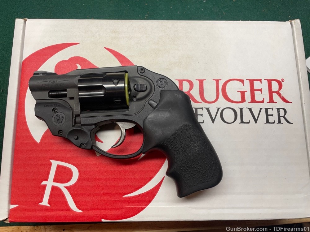 Ruger LCR .327 Federal magnum 6 shot 1.87" w/ laser & box-img-2