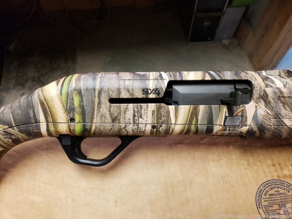 IN STOCK! NEW! WINCHESTER SX4 WATERFOWL 12 GAUGE 28" MOSSY SHADOW GRASS-img-8