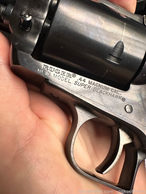 1997 - Ruger New Model Super Blackhawk Single Action Revolver .44 Magnum-img-6