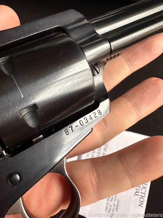1997 - Ruger New Model Super Blackhawk Single Action Revolver .44 Magnum-img-3