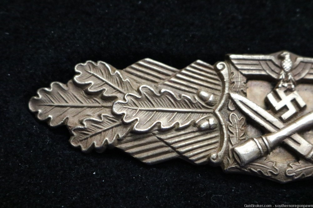 WWII German close combat badge 15 year in case -img-2