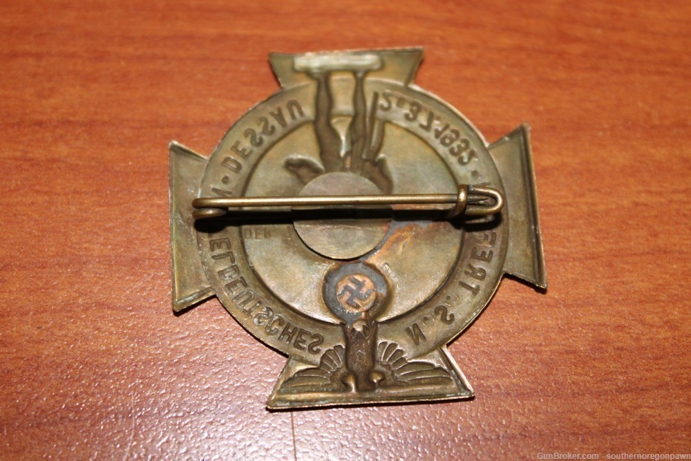 1932 German Tin Medal-img-6