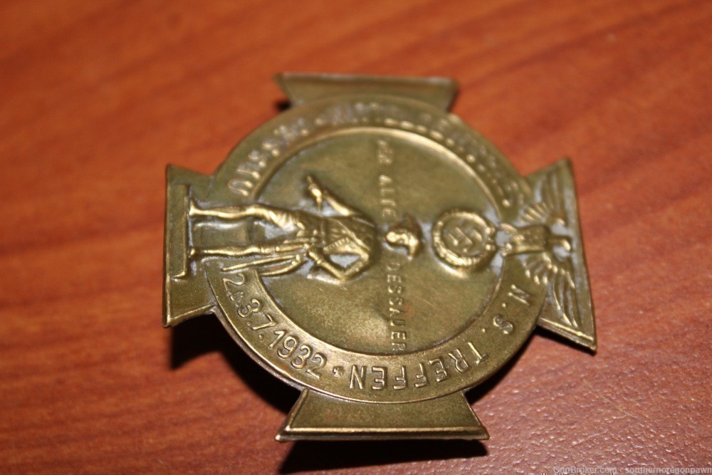 1932 German Tin Medal-img-1