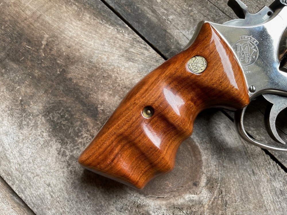 SMITH & WESSON 15-4 38 spl Nickel revolver-img-12
