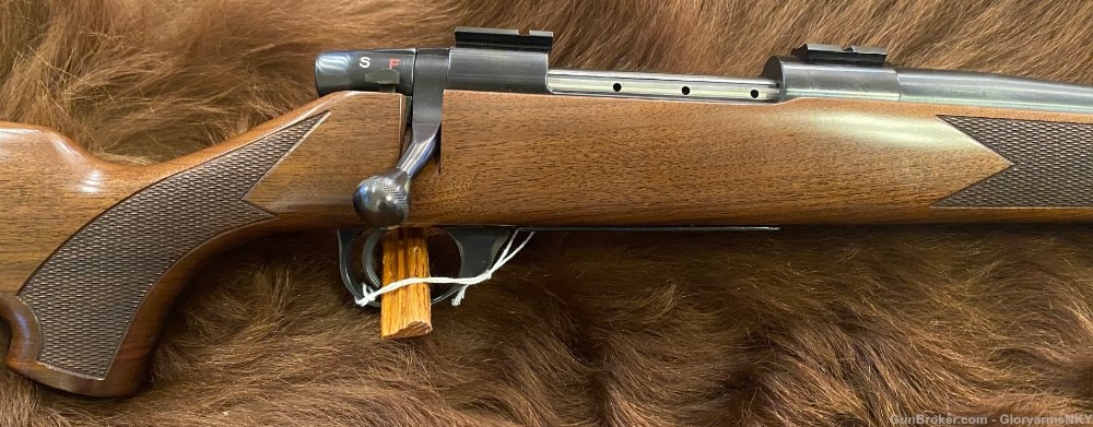 Weatherby Vanguard Sporter .300 Wby Mag-img-1