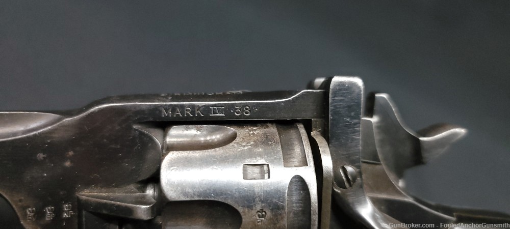 Webley & Scott Mark IV Revolver - 38 S&W - Mfg 1947-1957-img-3