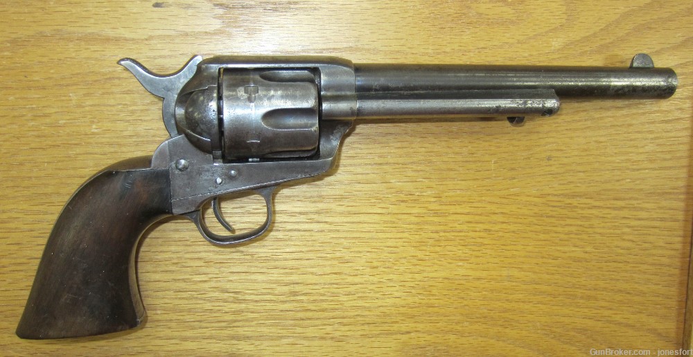 Very Interesting U.S. Cavalry Revolver Colt SAA 45 circa 1883-img-4