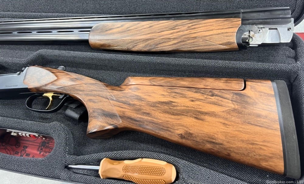 Perazzi MX8 Sporting 12ga 30.75" Bbl. Adj. Comb -img-0