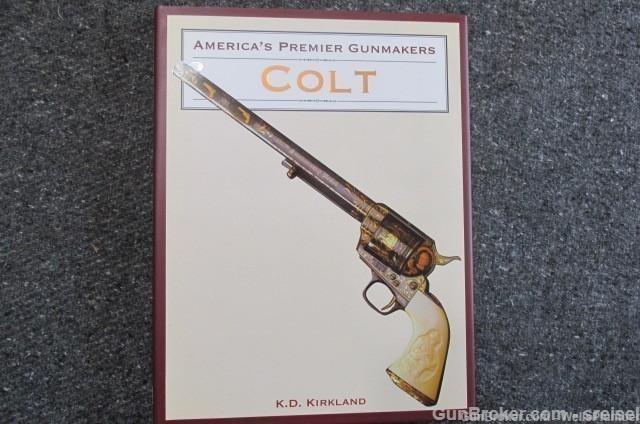 4 VOLUMES COMPLETE SET AMERICA'S PREMIER GUNMAKERS BOOKS WITH CASE-img-4