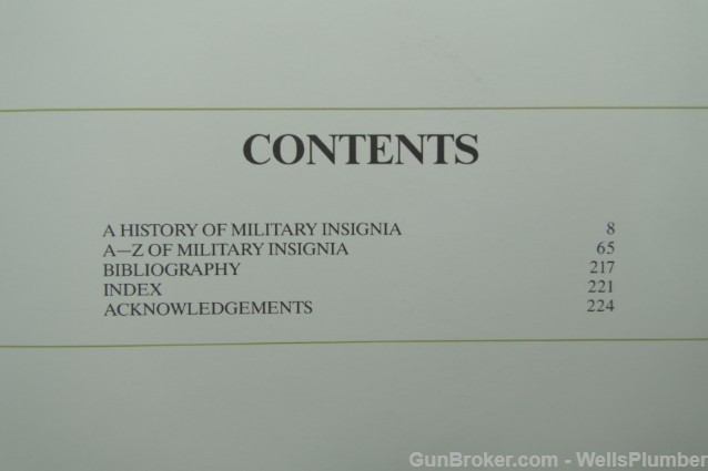MILITARY INSIGNIA OF THE 20TH CENTURY HARDCOVER-img-8