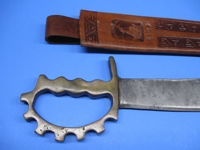 AUSTRALIAN WWII BRASS KNUCKLE KNIFE RANGER KNIFE w/ COLLINS SCABBARD-img-2
