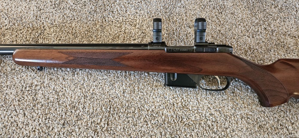 Absolutely beautiful CZ 527 Varmint 17 Remington LNIB -img-6