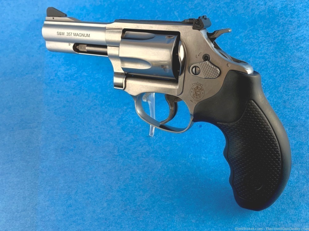 Smith & Wesson 60 3" Stainless .357 Mag / .38 +P - NIB-img-1