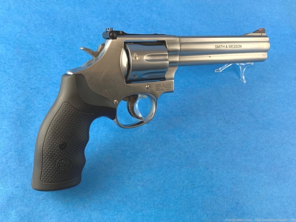 Smith & Wesson 686 Plus 6" .357 Mag / .38 +P 7 Rd - NIB-img-0