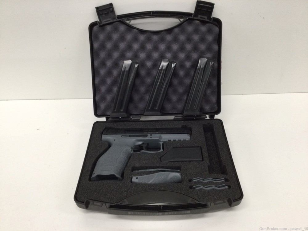 H&K VP 9 WITH CASE AND 3 MAGS-img-0