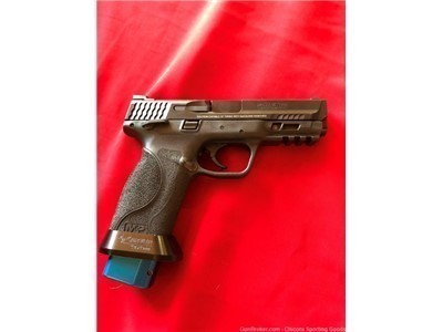 S&W M&P 9 2.0 with 4.25 inch barrel, white 3 dot sights, flared Mag well