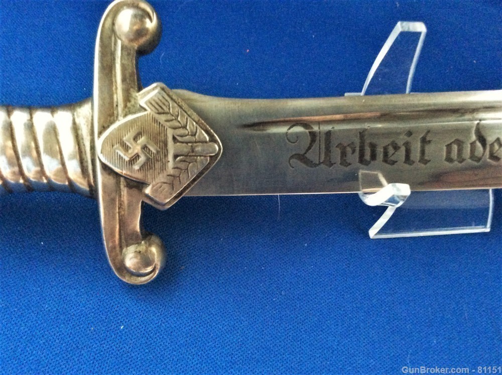 Original WWII German RAD Leader Dagger MINT-img-4