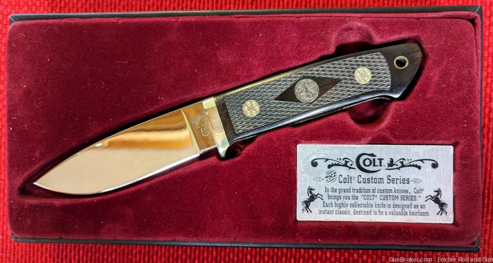 Colt Custom Series CT-223 Knife, Sheath, & Presentation Case-img-1