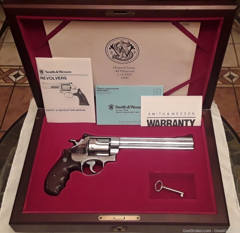 Smith & Wesson Model 629 MagnaClassic Revolver Caliber .44 Mag 7.5" Barrel-img-0