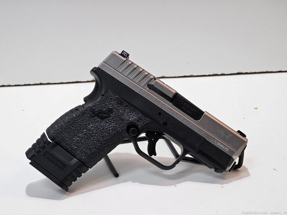 Springfield XDS 45 ACP with one magazine-img-0