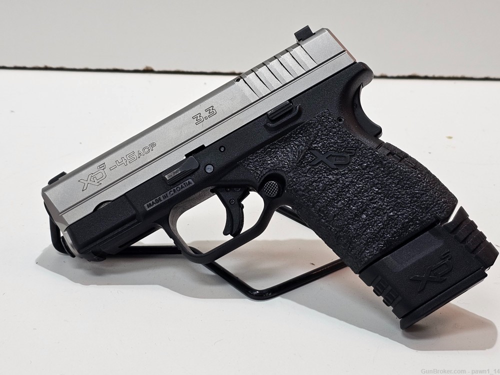 Springfield XDS 45 ACP with one magazine-img-1