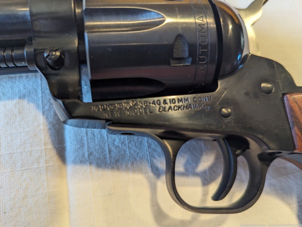 Ruger new model Blackhawk buckeye in 38-40 with 10mm cylinder -img-3