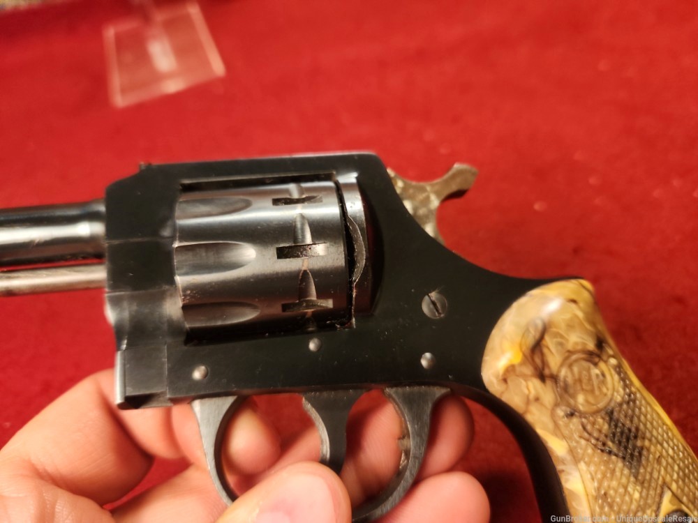 H&R 929 Sidekick 22 LR revolver 6 inch barrel-img-9