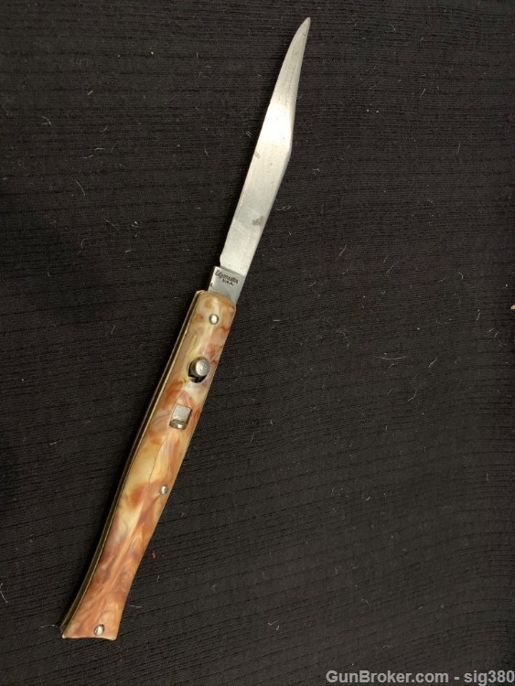 VINTAGE 1950s EDGEMASTER FISHTAIL SWITCHBLADE KNIFE-img-0