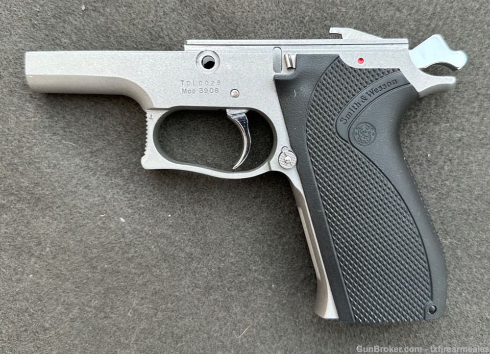 Customized S&W 3906 Bright Polished Stainless 3rd Gen 9mm 8-shot, 1991-img-33