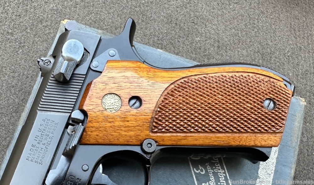 S&W 39-2 9mm 1st Gen Single-Stack Pistol, Made in 1976-img-1