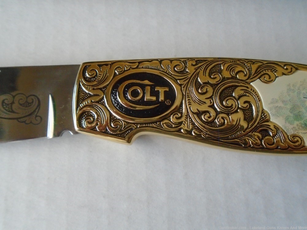 NIB VERY RARE *GOLD ENGRAVED* Colt Rampant Pony Folding Knife SOLD FOR $965-img-18