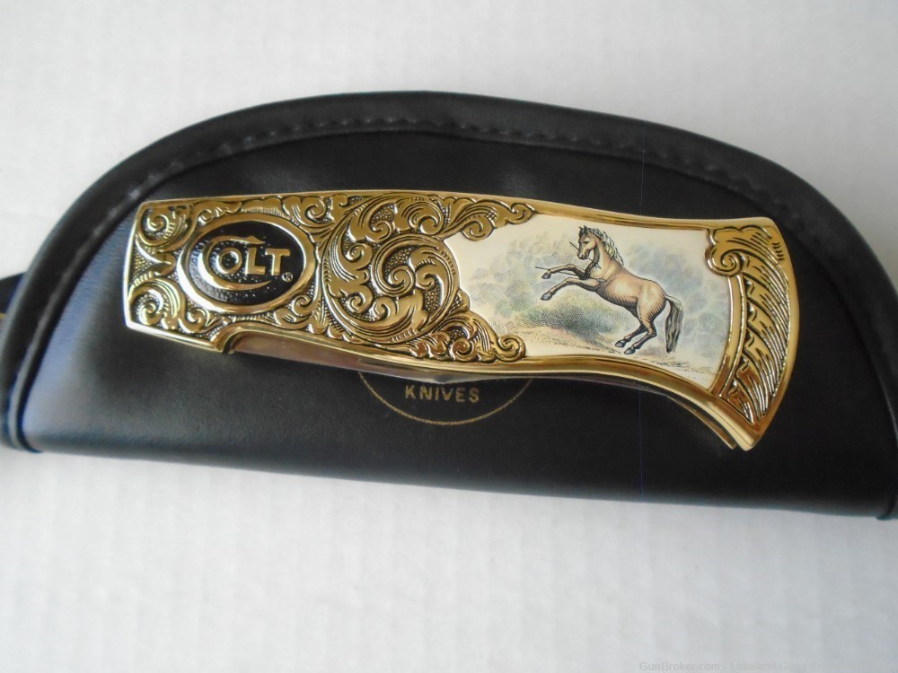 NIB VERY RARE *GOLD ENGRAVED* Colt Rampant Pony Folding Knife SOLD FOR $965-img-10