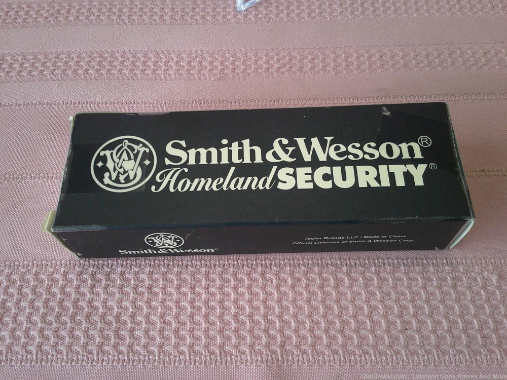 NEW S-&-W Black Handle Titanium Tanto Blade Homeland Security Knife!-img-12